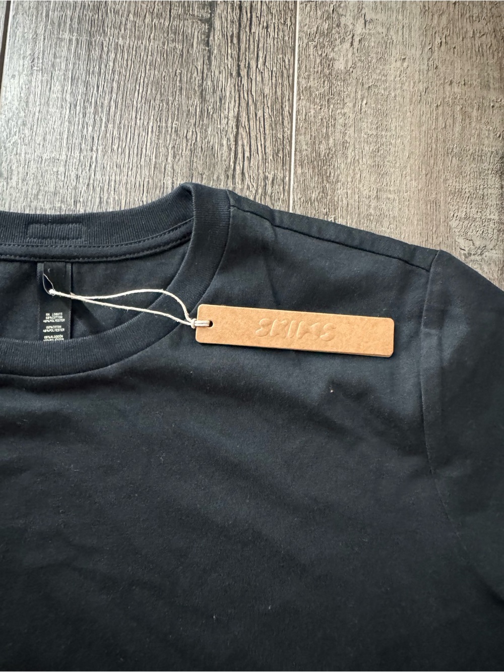 SKIMS Poly Cotton Jersey Tshirt Soot Medium - Picture 2 of 7